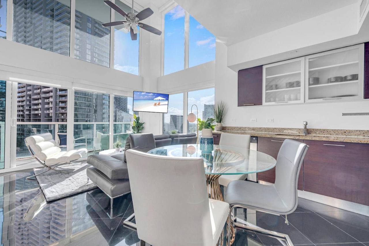 Iconic 2 Bedroom Loft Brickell-Stunning Views ไมอามี ภายนอก รูปภาพ