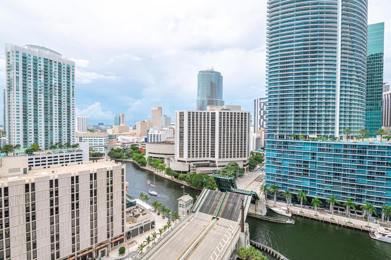 Iconic 2 Bedroom Loft Brickell-Stunning Views ไมอามี ภายนอก รูปภาพ