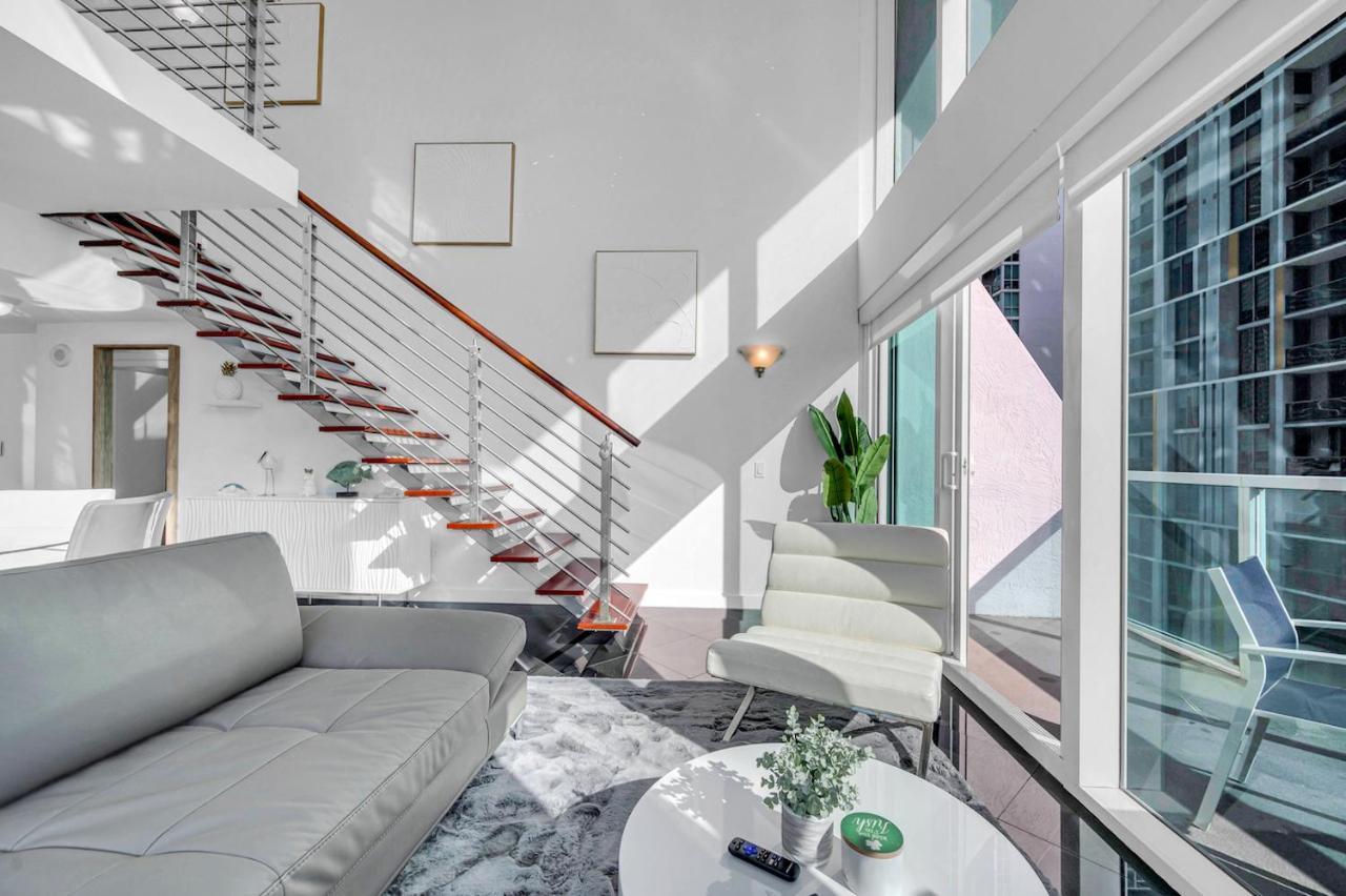 Iconic 2 Bedroom Loft Brickell-Stunning Views ไมอามี ภายนอก รูปภาพ