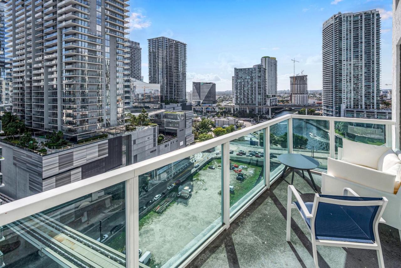 Iconic 2 Bedroom Loft Brickell-Stunning Views ไมอามี ภายนอก รูปภาพ