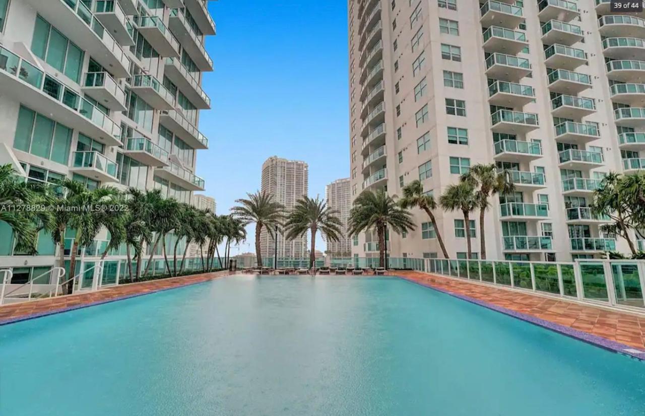 Iconic 2 Bedroom Loft Brickell-Stunning Views ไมอามี ภายนอก รูปภาพ